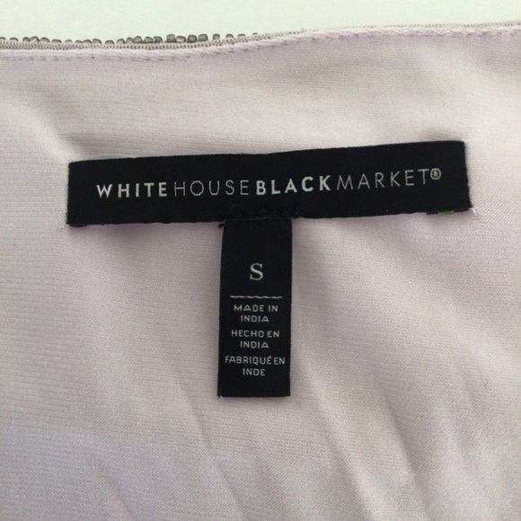 WHITE HOUSE BLACK MARKET EMBELLISHED TANK TOP SMALL - Picture 7 of 16